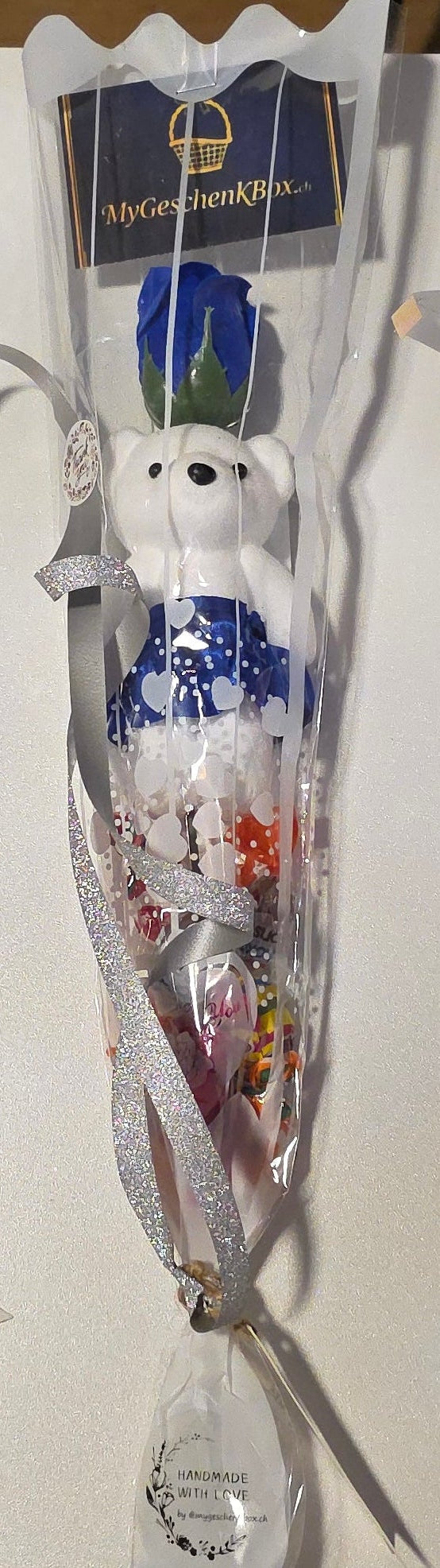 Combo Encantado: Rosa Perfumada, Ursinho de Peluche e Mimo Doce (unidade)