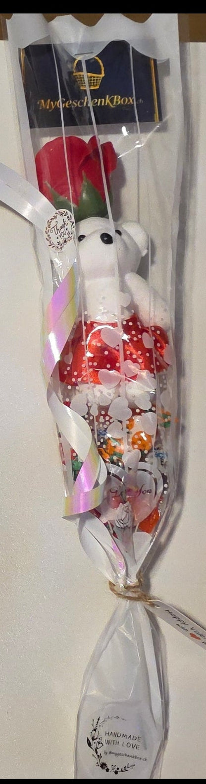 Combo Encantado: Rosa Perfumada, Ursinho de Peluche e Mimo Doce (unidade)