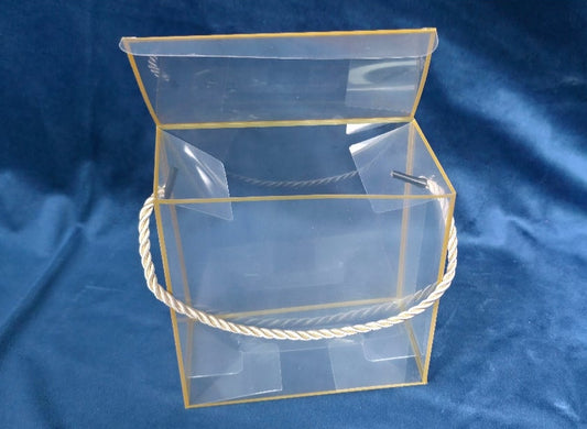 Caixa Acrílica Transparente com Alça de Corda – 21,5 x 14 x 7,5 cm 🎁Transparente Acryl-Geschenkbox mit Kordelgriff – 21,5 x 14 x 7,5 cm